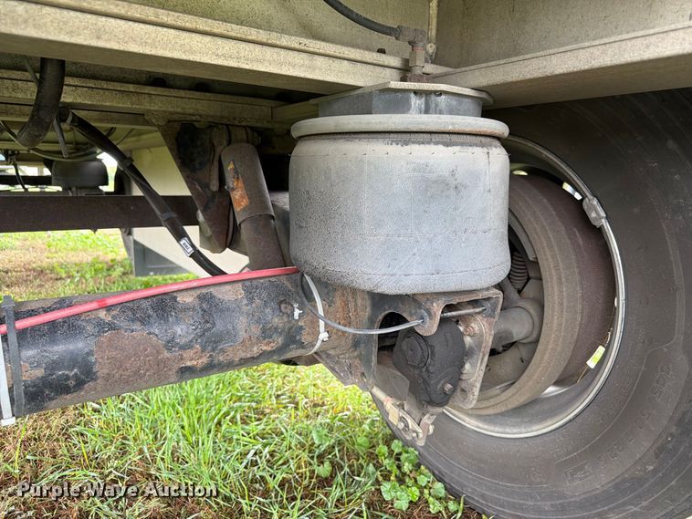 image for item FP3107 2008 Wilson ACF-365 side curtain trailer