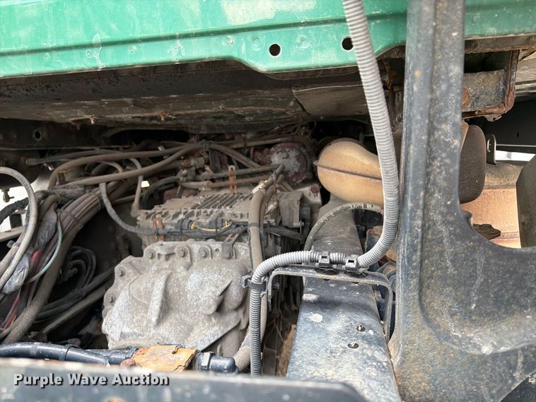 image for item FP4056 2016 Mack CXU semi truck