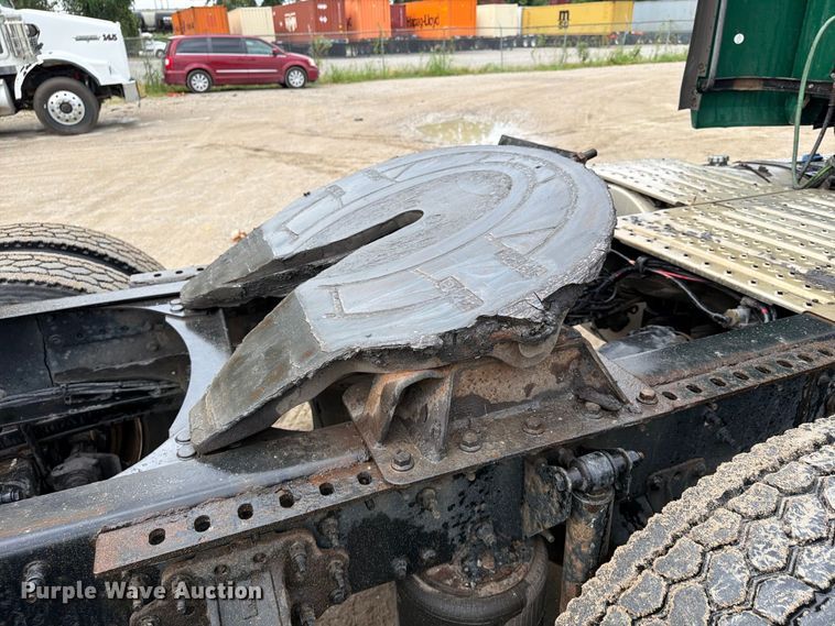 image for item FP4056 2016 Mack CXU semi truck