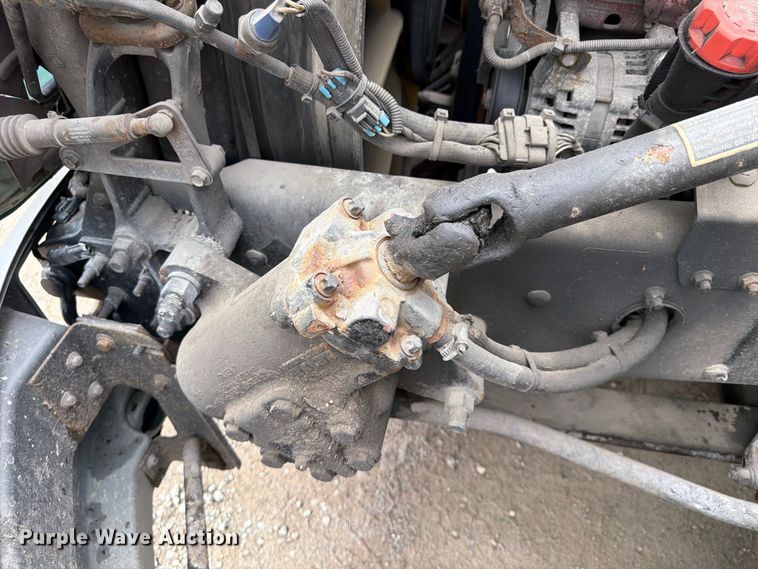 image for item FP4056 2016 Mack CXU semi truck