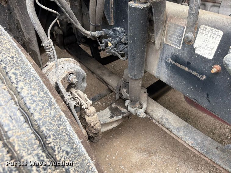 image for item FP4056 2016 Mack CXU semi truck
