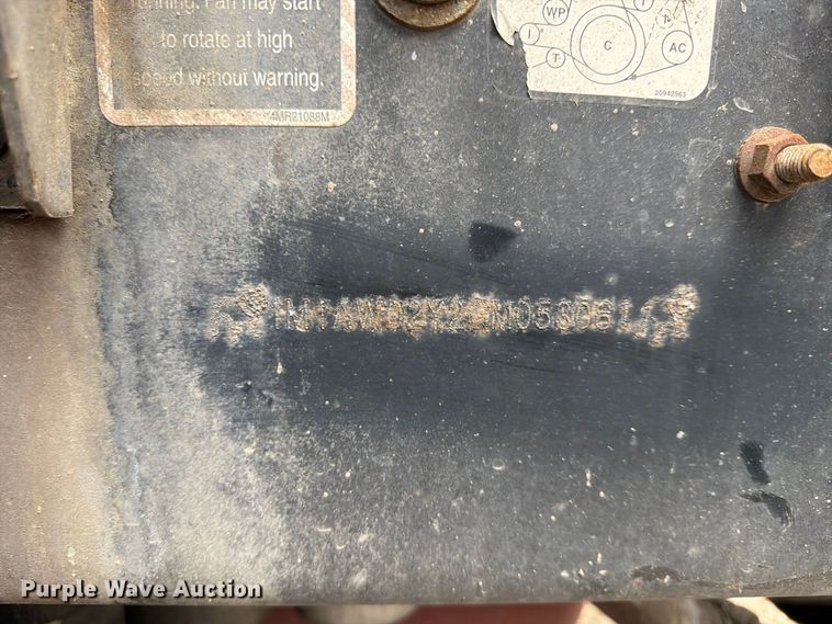 image for item FP4056 2016 Mack CXU semi truck