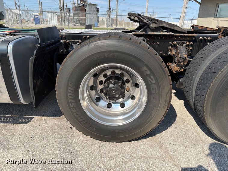 2017 Mack CXU613