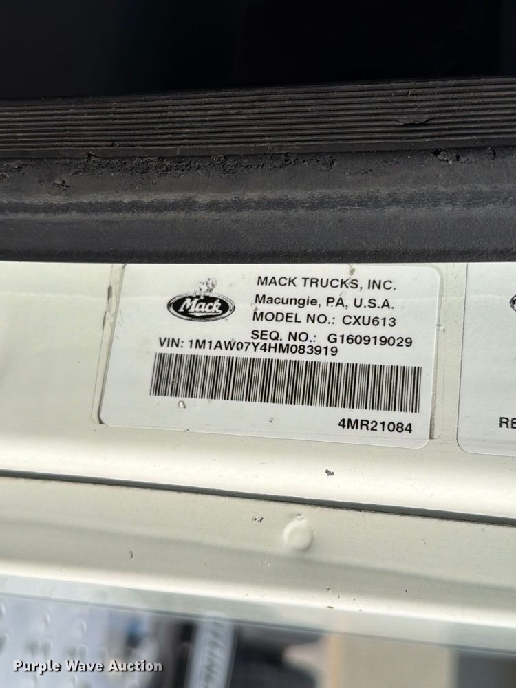 2017 Mack CXU613