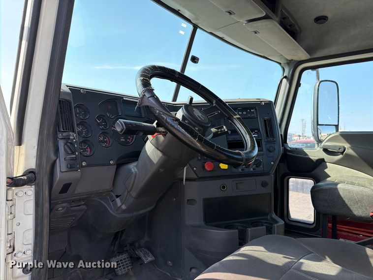 2017 Mack CXU613