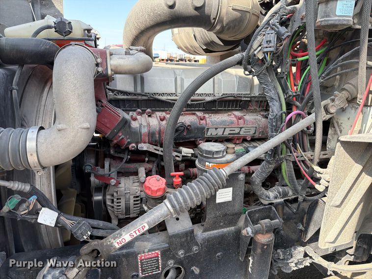 2017 Mack CXU613