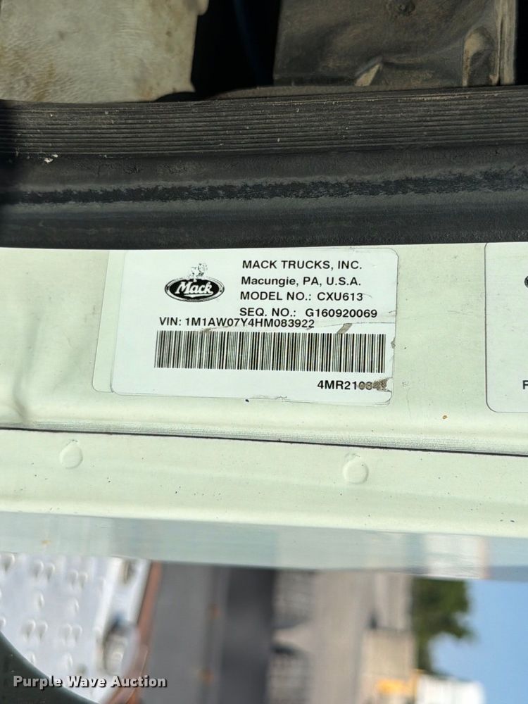 2017 Mack CXU613