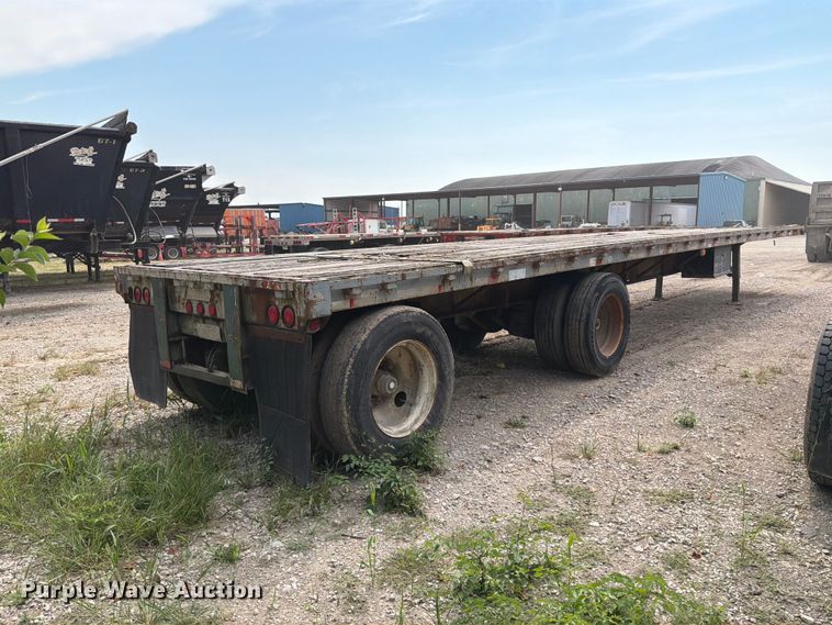 image for item FT6340 1988 Great Dane GPWSAR-245 flatbed trailer