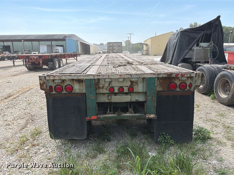 image for item FT6340 1988 Great Dane GPWSAR-245 flatbed trailer