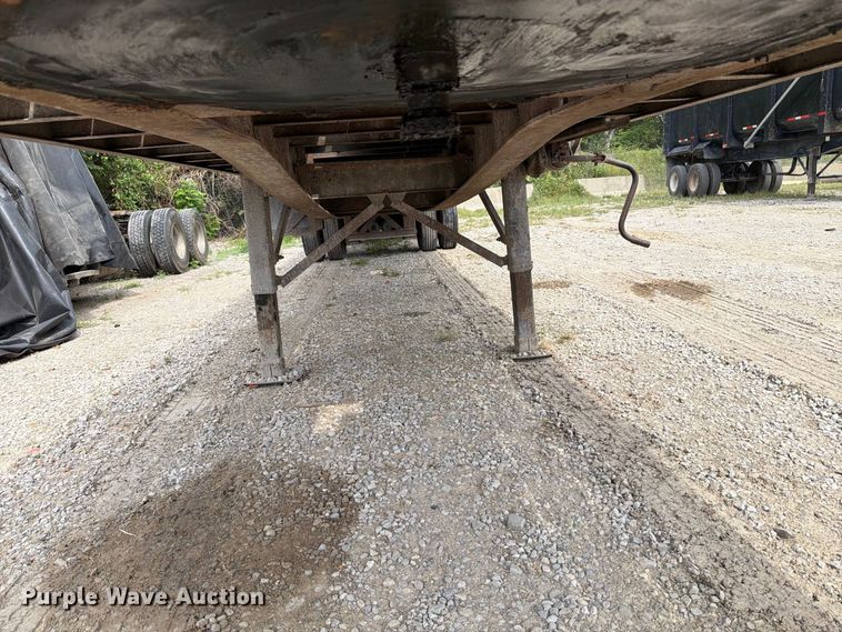 image for item FT6340 1988 Great Dane GPWSAR-245 flatbed trailer