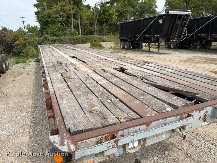 image for item FT6340 1988 Great Dane GPWSAR-245 flatbed trailer