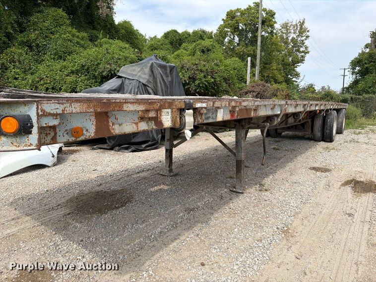 image for item FT6340 1988 Great Dane GPWSAR-245 flatbed trailer
