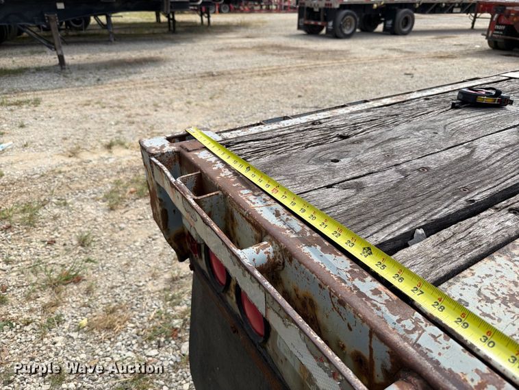 image for item FT6340 1988 Great Dane GPWSAR-245 flatbed trailer