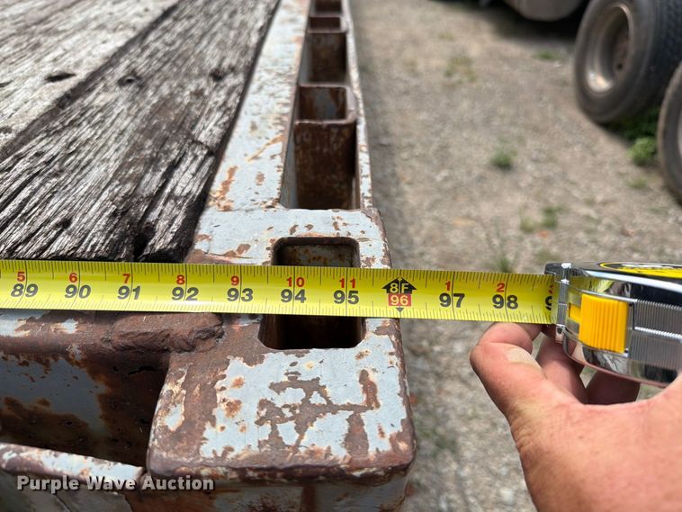 image for item FT6340 1988 Great Dane GPWSAR-245 flatbed trailer