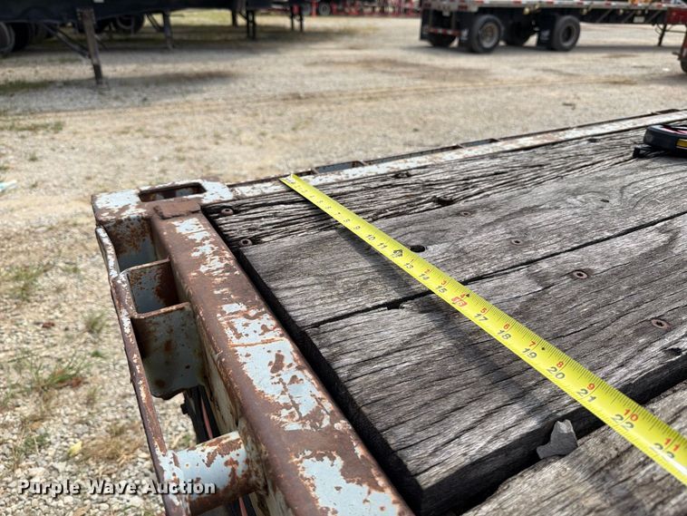 image for item FT6340 1988 Great Dane GPWSAR-245 flatbed trailer