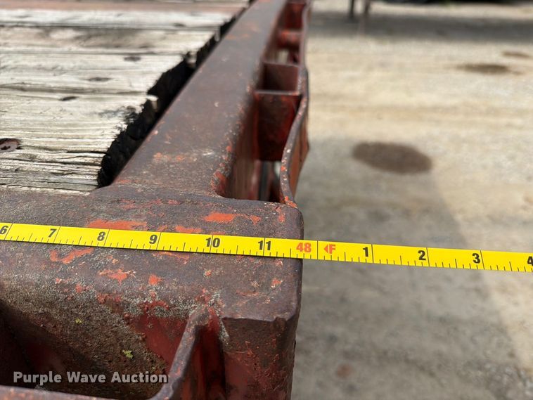image for item FT6341 1992 Fontaine FTW-5-8048F flatbed trailer