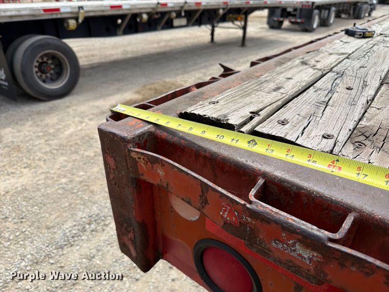 image for item FT6341 1992 Fontaine FTW-5-8048F flatbed trailer