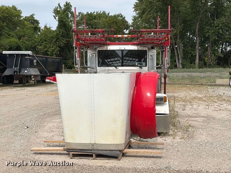 image for item FT6345 2007 Peterbilt 379 car carrier truck with car carrier trailer