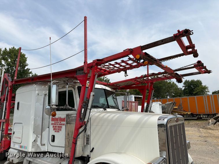 image for item FT6345 2007 Peterbilt 379 car carrier truck with car carrier trailer