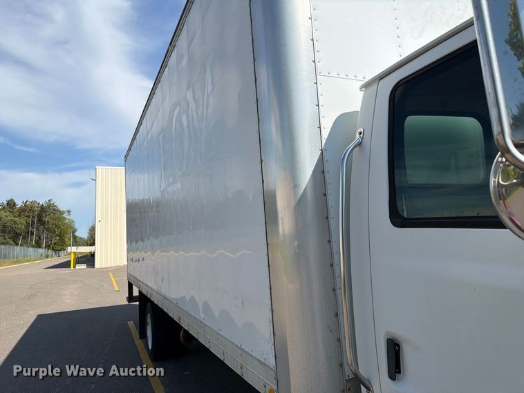 image for item FT8091 2003 Sterling Acterra box truck