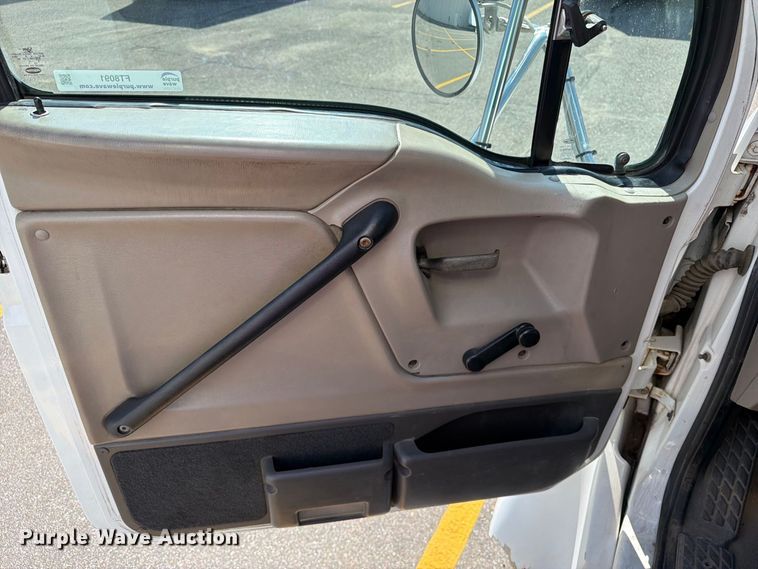 image for item FT8091 2003 Sterling Acterra box truck