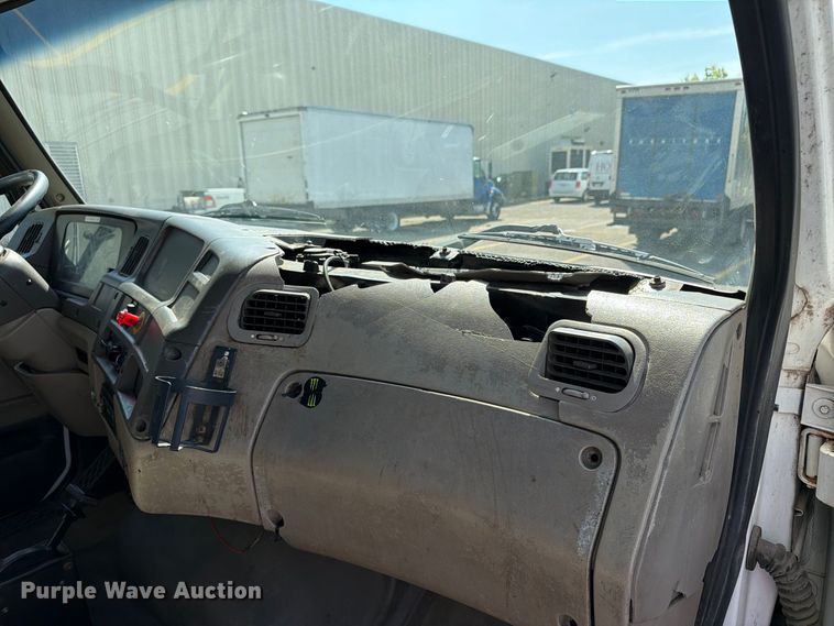 image for item FT8091 2003 Sterling Acterra box truck