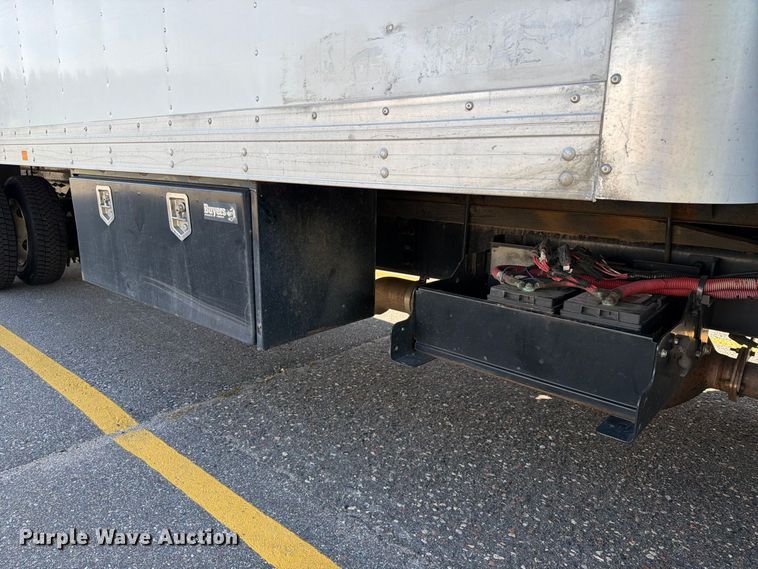 image for item FT8092 2014 International DuraStar 4300 box truck