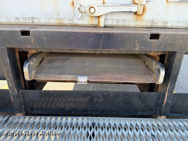 image for item FT8092 2014 International DuraStar 4300 box truck