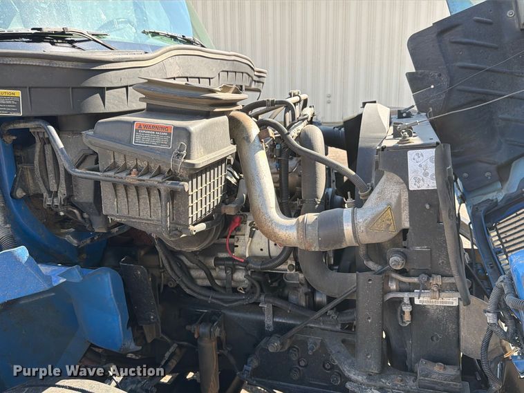 image for item FT8092 2014 International DuraStar 4300 box truck