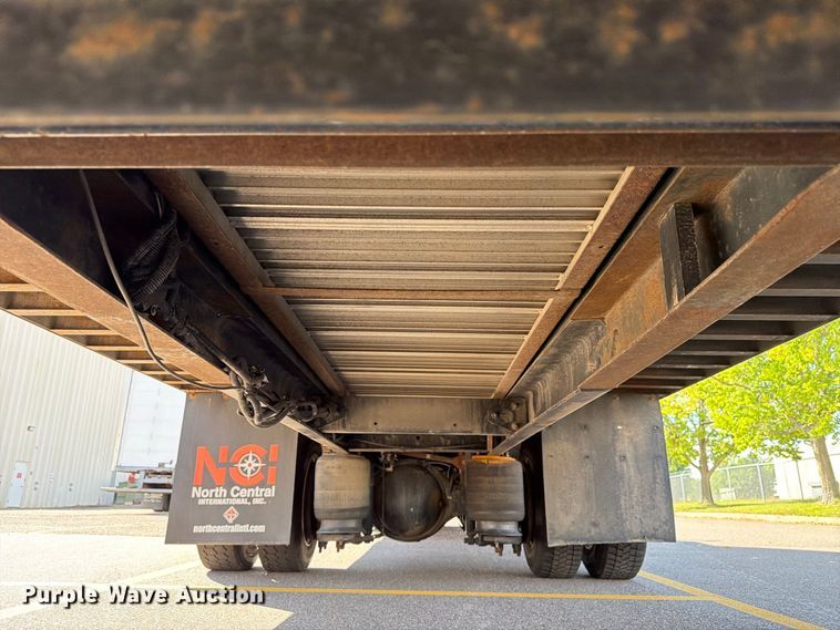 image for item FT8092 2014 International DuraStar 4300 box truck