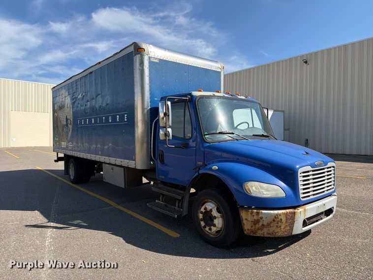 image for item FT8093 2007 Freightliner Business Class M2 box truck