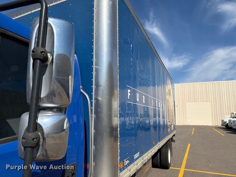 image for item FT8093 2007 Freightliner Business Class M2 box truck