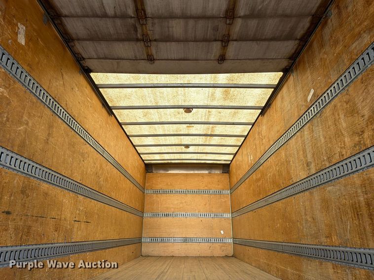 image for item FT8093 2007 Freightliner Business Class M2 box truck