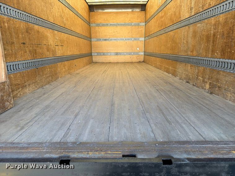image for item FT8093 2007 Freightliner Business Class M2 box truck