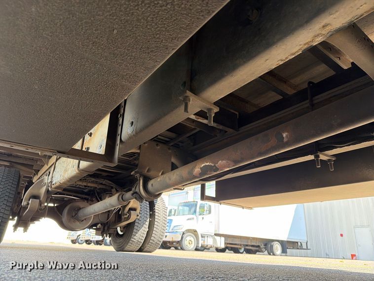 image for item FT8093 2007 Freightliner Business Class M2 box truck