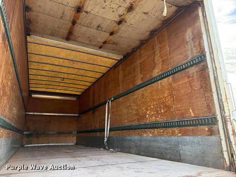 image for item FT8104 2005 Sterling L8500 box truck
