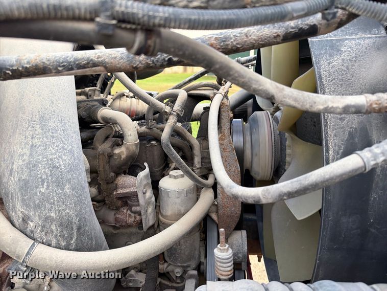 image for item FT8104 2005 Sterling L8500 box truck