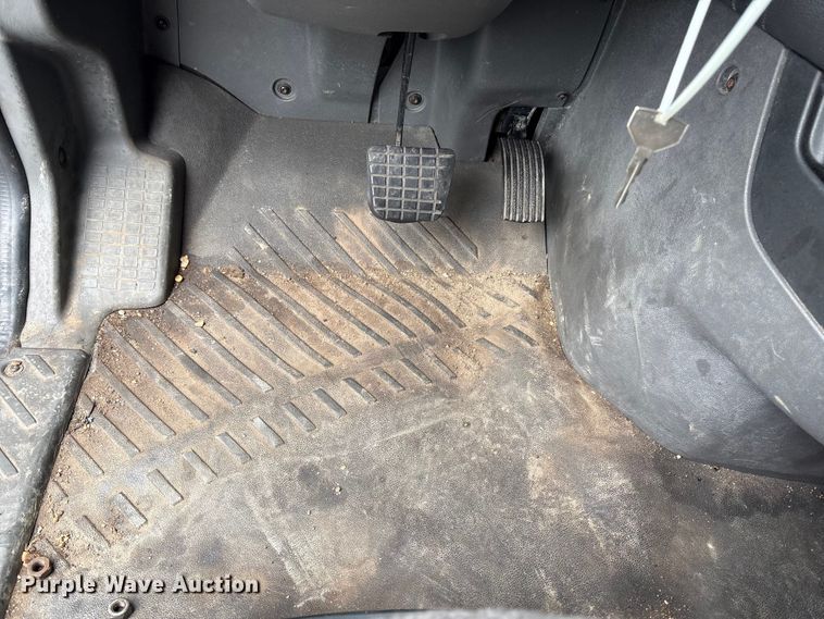 image for item YA1295 2018 International LT625 semi truck
