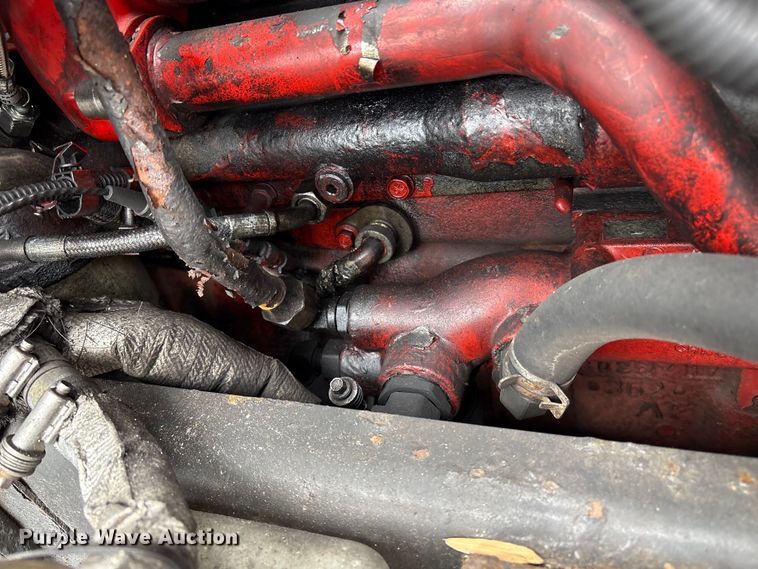 image for item YA1295 2018 International LT625 semi truck
