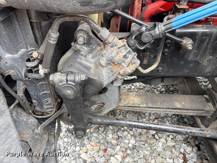 image for item YA1295 2018 International LT625 semi truck