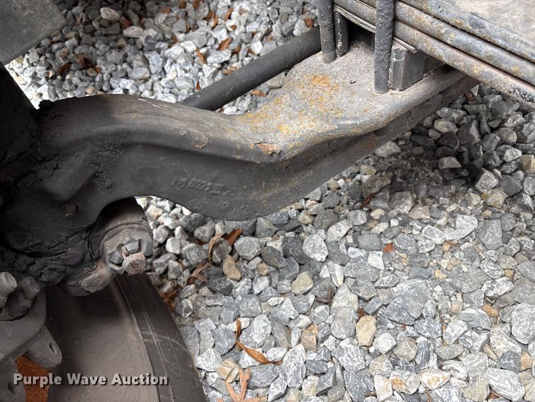 image for item YA1295 2018 International LT625 semi truck