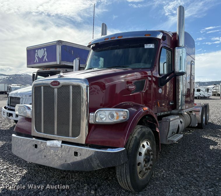 image for item YA2222 2019 Peterbilt 567 semi truck