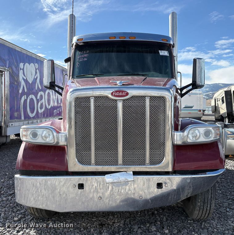 image for item YA2222 2019 Peterbilt 567 semi truck