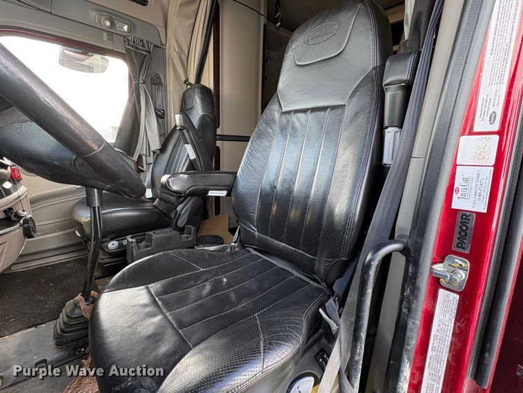 image for item YA2222 2019 Peterbilt 567 semi truck
