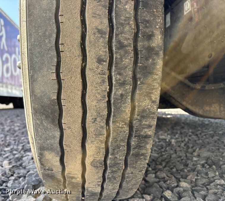 image for item YA2222 2019 Peterbilt 567 semi truck