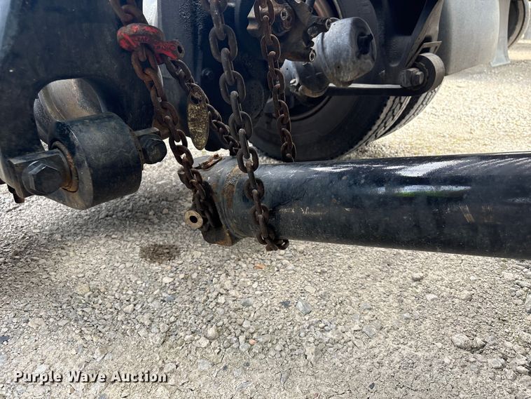 image for item YA2431 2019 International LT625 semi truck