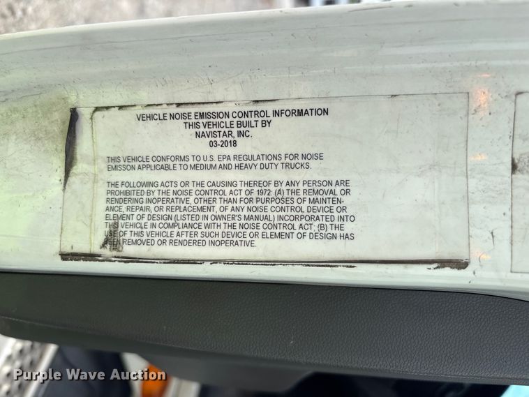 image for item YA2431 2019 International LT625 semi truck