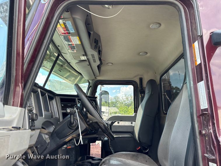 image for item YA2734 2020 Mack Granite truck cab and chassis