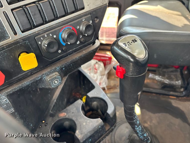 image for item YA2734 2020 Mack Granite truck cab and chassis