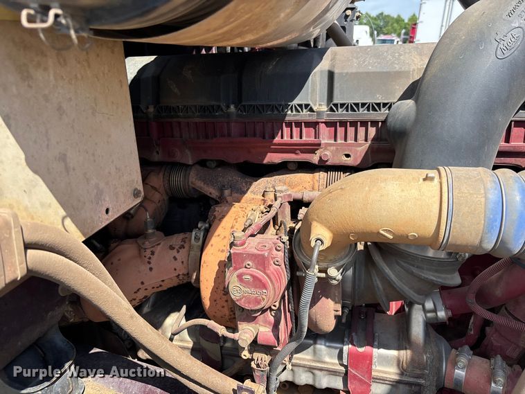 image for item YA2734 2020 Mack Granite truck cab and chassis